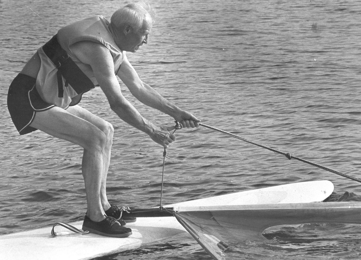 Wind surfing